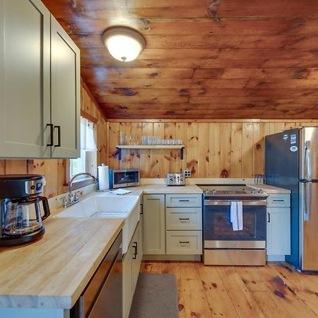 Rustic Cabin Retreat On Rangeley Lake! Exterior foto
