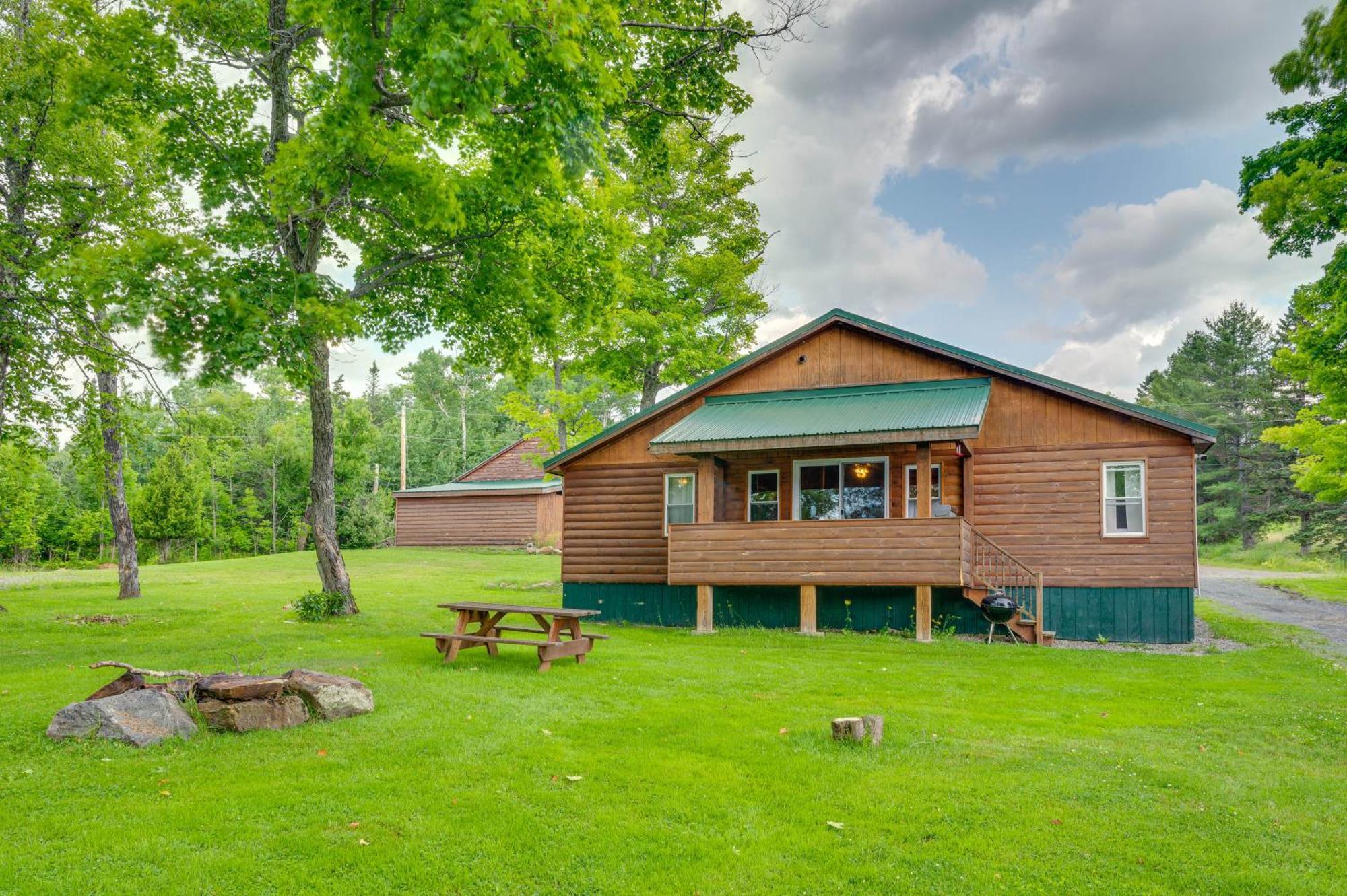 Rustic Cabin Retreat On Rangeley Lake! Exterior foto